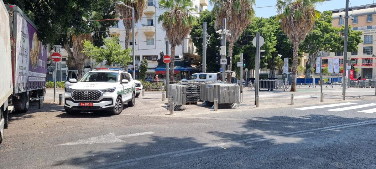  يافا: الشرطة تُحكم قبضها على شوارع المدينة وتعطّل حياة المواطنين